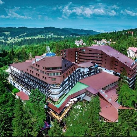 Alpin Resort Hotel - Apartamentele 2403-2404- Proprietate Administrata De Gazda Privata Poiana Brasov Exteriör bild